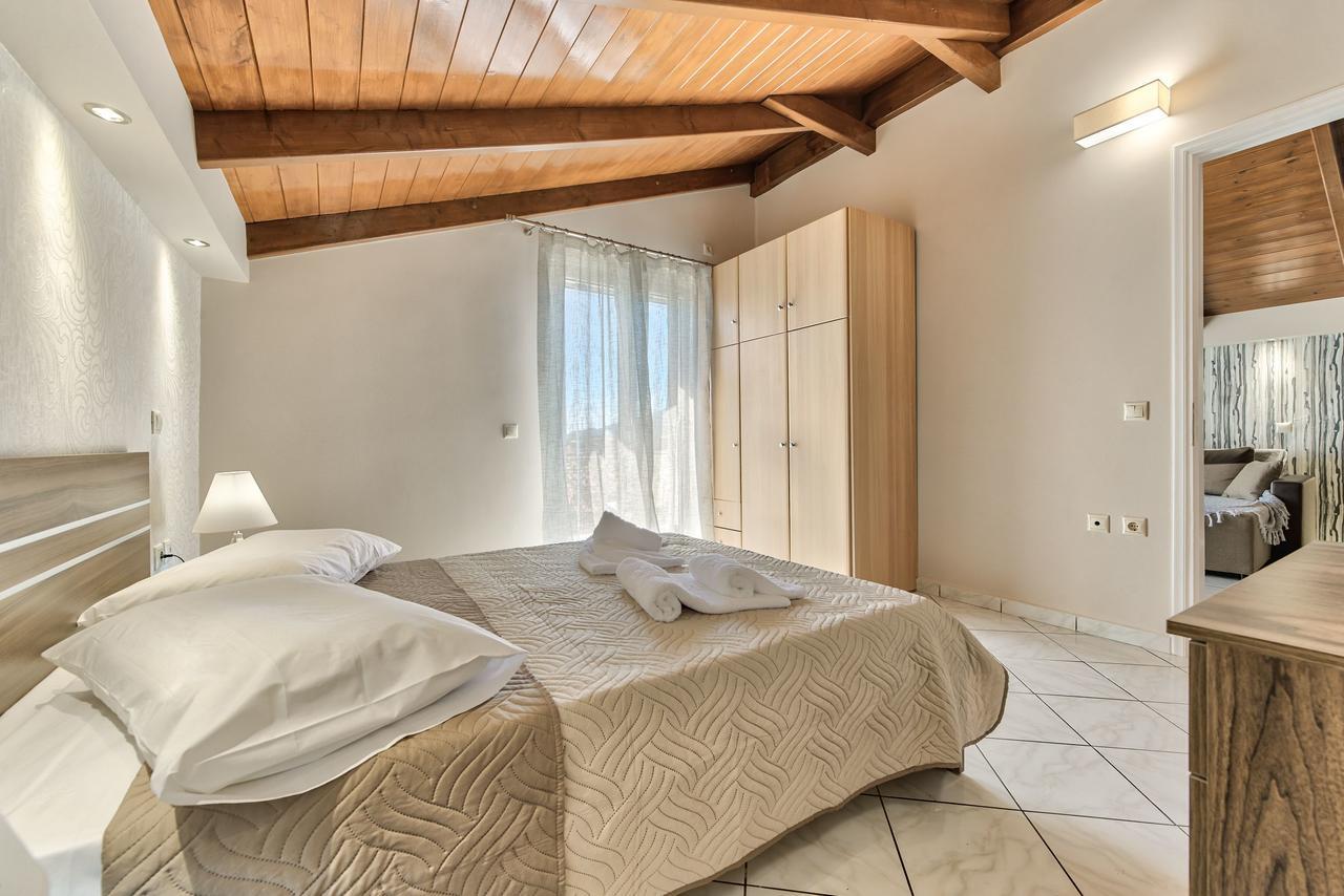 Beautiful City Center Apartments Zakynthos Town Exterior foto